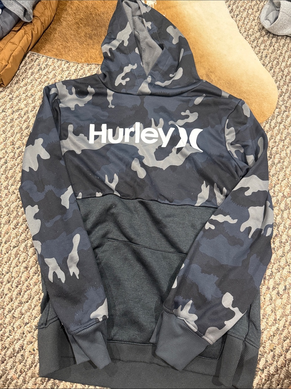 Hurley Black & Gray Camo Pullover Hoodie